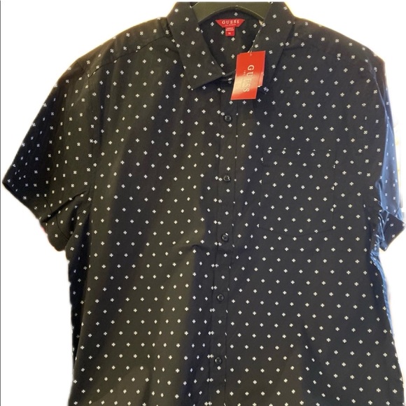 Guess Patterned Short-Sleeved Button-Up - Picture 4 of 6